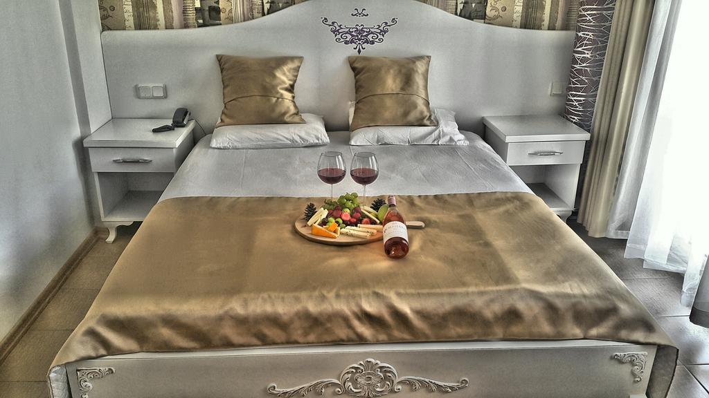 Taner Otel Олудениз Экстерьер фото